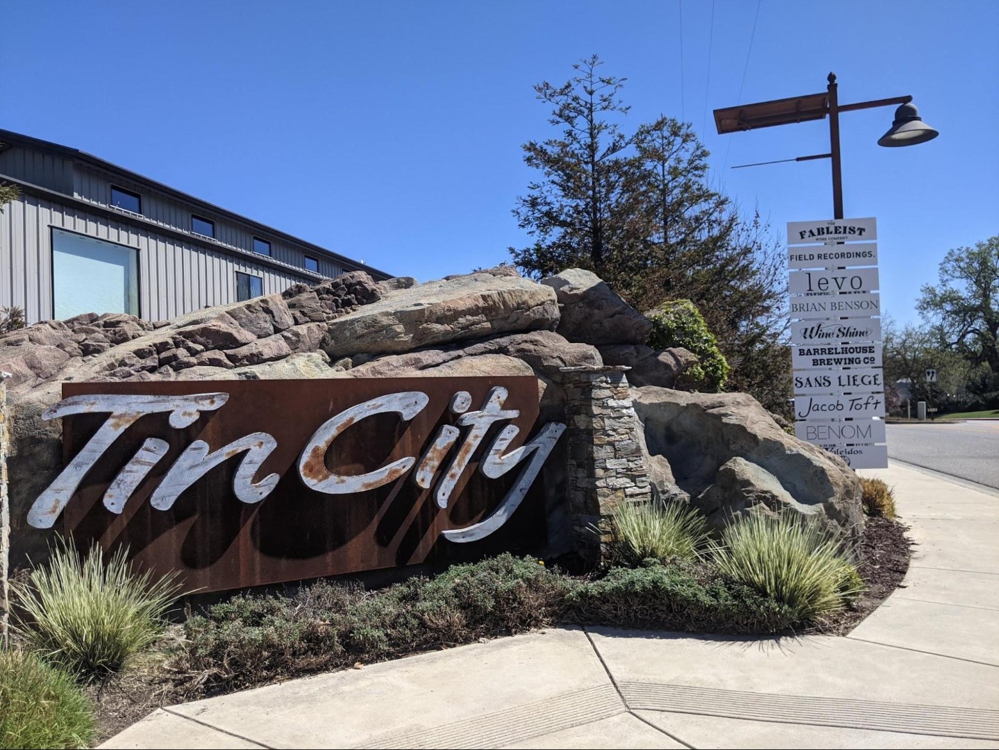 Tin City, Paso Robles, CA The sign for Tin CIty, a trendy neighborhood of tasting rooms, pubs, and shops, in Paso Robles, CA.